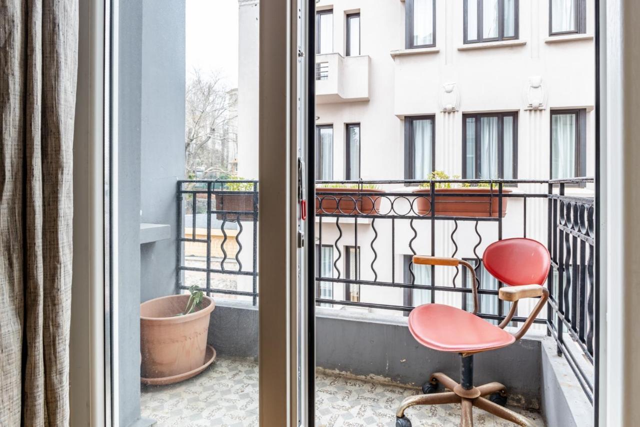 Ferienwohnung Flat With Balcony And Bosphorus View In Beyoglu Istanbul Exterior foto
