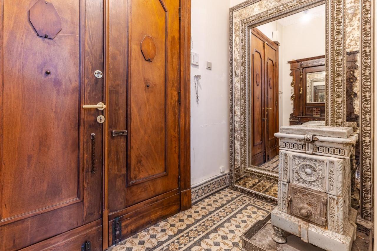 Ferienwohnung Flat With Balcony And Bosphorus View In Beyoglu Istanbul Exterior foto