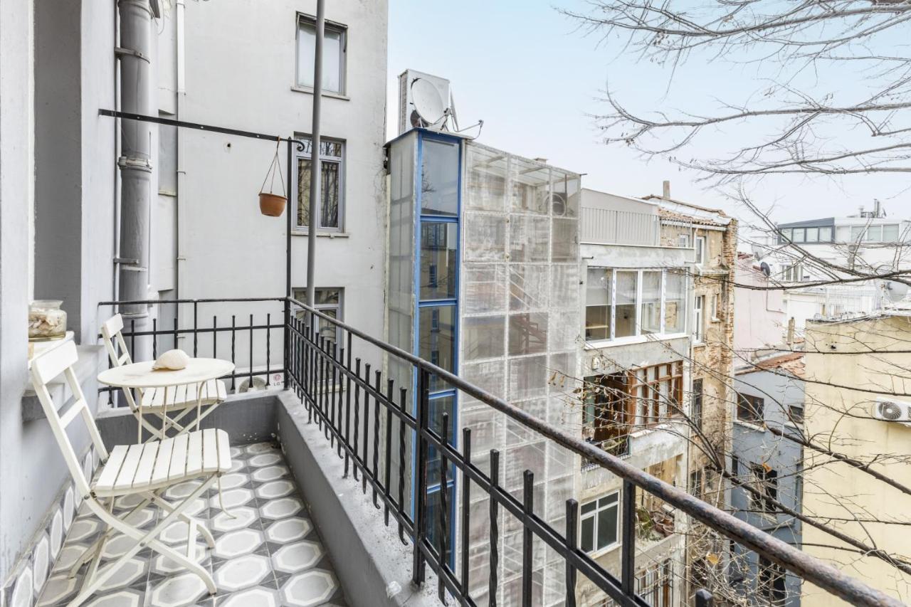 Ferienwohnung Flat With Balcony And Bosphorus View In Beyoglu Istanbul Exterior foto